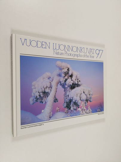 Vuoden luonnonkuvat 97 = Nature photographs of the year 97