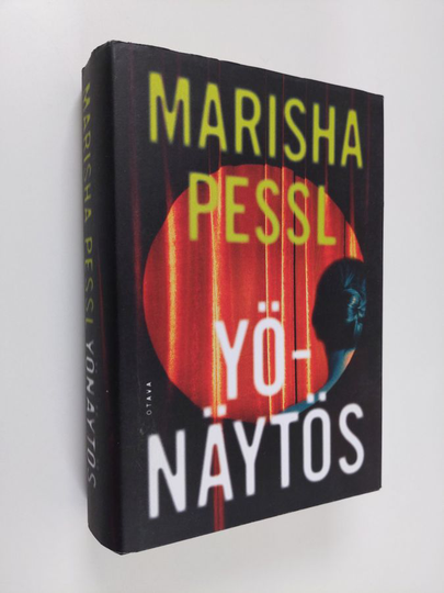 Marisha Pessl : Yönäytös