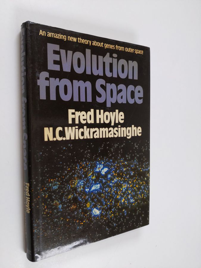 Fred Hoyle : Evolution from space