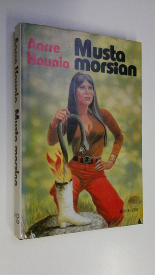 Aarre Haunia : Musta morsian : rikosromaani