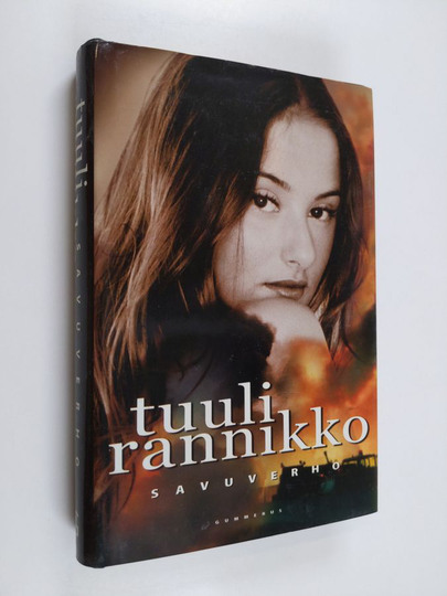 Tuuli Rannikko : Savuverho