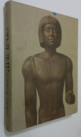 Mika Waltari : Sinuhe egyptiläinen (värivalokuvateos) : viisitoista kirjaa lääkäri Sinuhen elämästä n 1390-1335 eKr