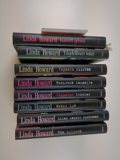 Howard Linda : Linda Howard-paketti (8 kirjaa): Liian kaunis kuolemaan, Kasvot yössä, Täydellinen mies, Vapaata riistaa, Tappavan tehokas, Hetki lyö,