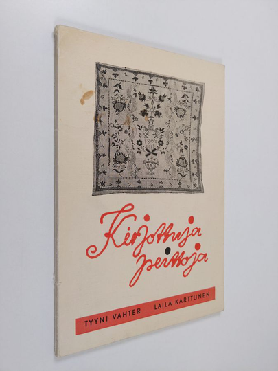 Tyyni Vahter : Kirjottuja peittoja