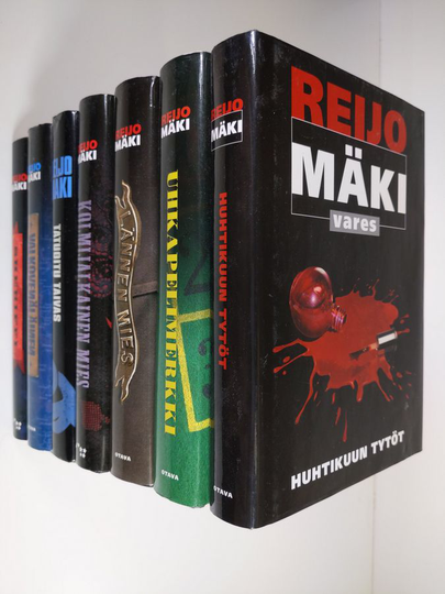 Reijo Mäki : Reijo Mäki -paketti 7 kpl : Uhkapelimerkki ; Huhtikuun tytöt ; Lännen mies ; Kolmijalkainen mies ; Tatuitu taivas ; Valkovenäläinen ; ...