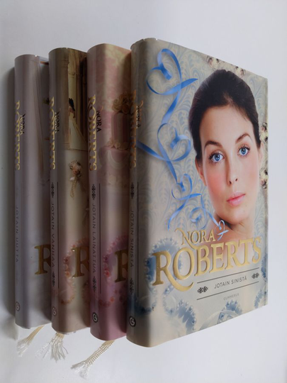 Nora Roberts : Nora Roberts morsiussarja (4 kirjaa) : Jotain sinistä ; Jotain uutta ; Jotain vanhaa ; Jotain lainattua